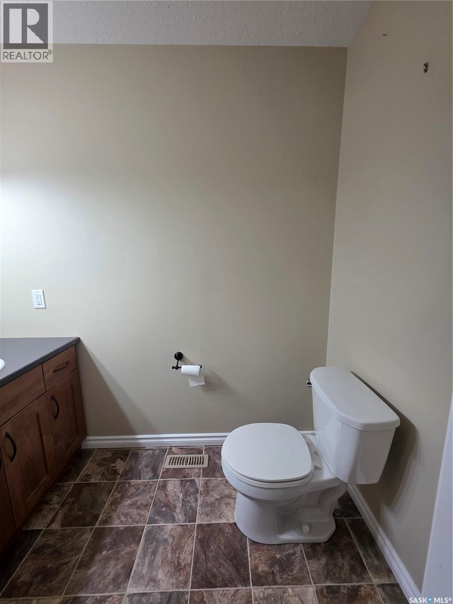 610 Eva Street, Estevan, Saskatchewan  S4A 1H9 - Photo 13 - SK046308