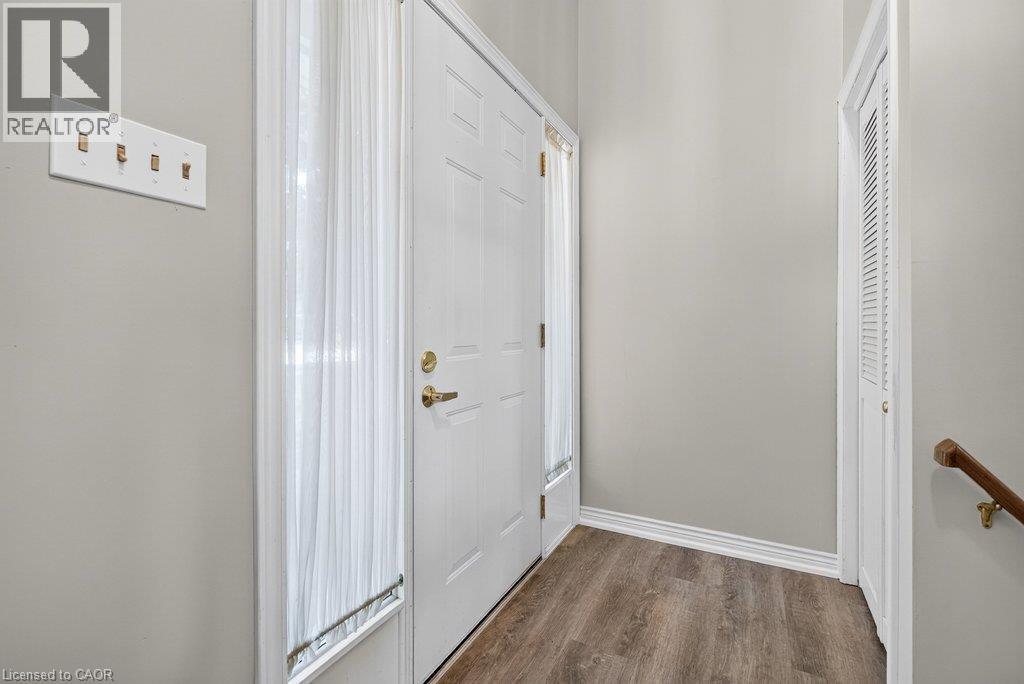 2148 Kerns Road, Burlington, Ontario  L7P 2W3 - Photo 4 - 40855065
