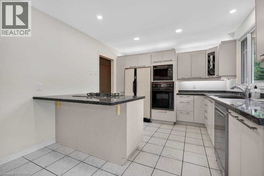 2148 Kerns Road, Burlington, Ontario  L7P 2W3 - Photo 13 - 40855065