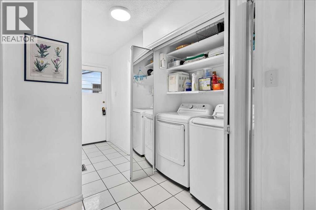 1707 107 Avenue SW, Calgary, Alberta  T2W 0C3 - Photo 18 - A2337078