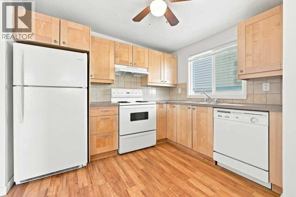 2, 7734 Bowness Road NW, Calgary, Alberta  T3B 0H1 - Photo 6 - A2338015
