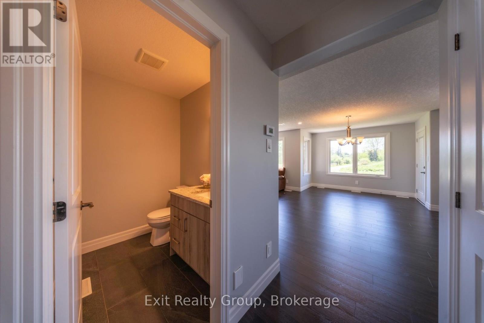 49 Lanark Drive, Belleville, Ontario  K8N 0G8 - Photo 5 - X13701146