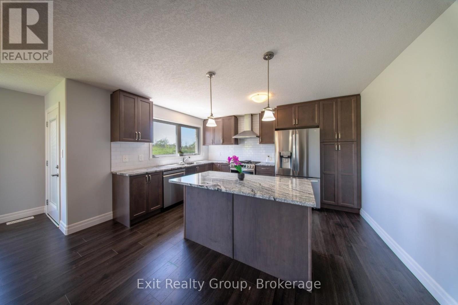 49 Lanark Drive, Belleville, Ontario  K8N 0G8 - Photo 8 - X13701146