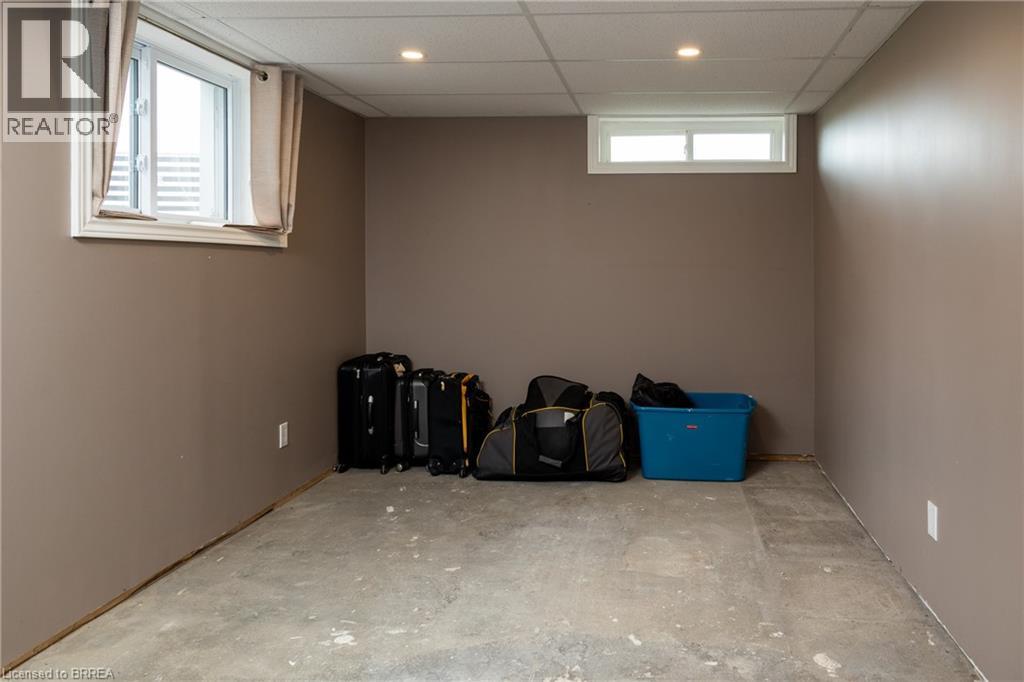 522 Ellis Avenue, Brantford, Ontario  N3T 5L5 - Photo 20 - 40830693