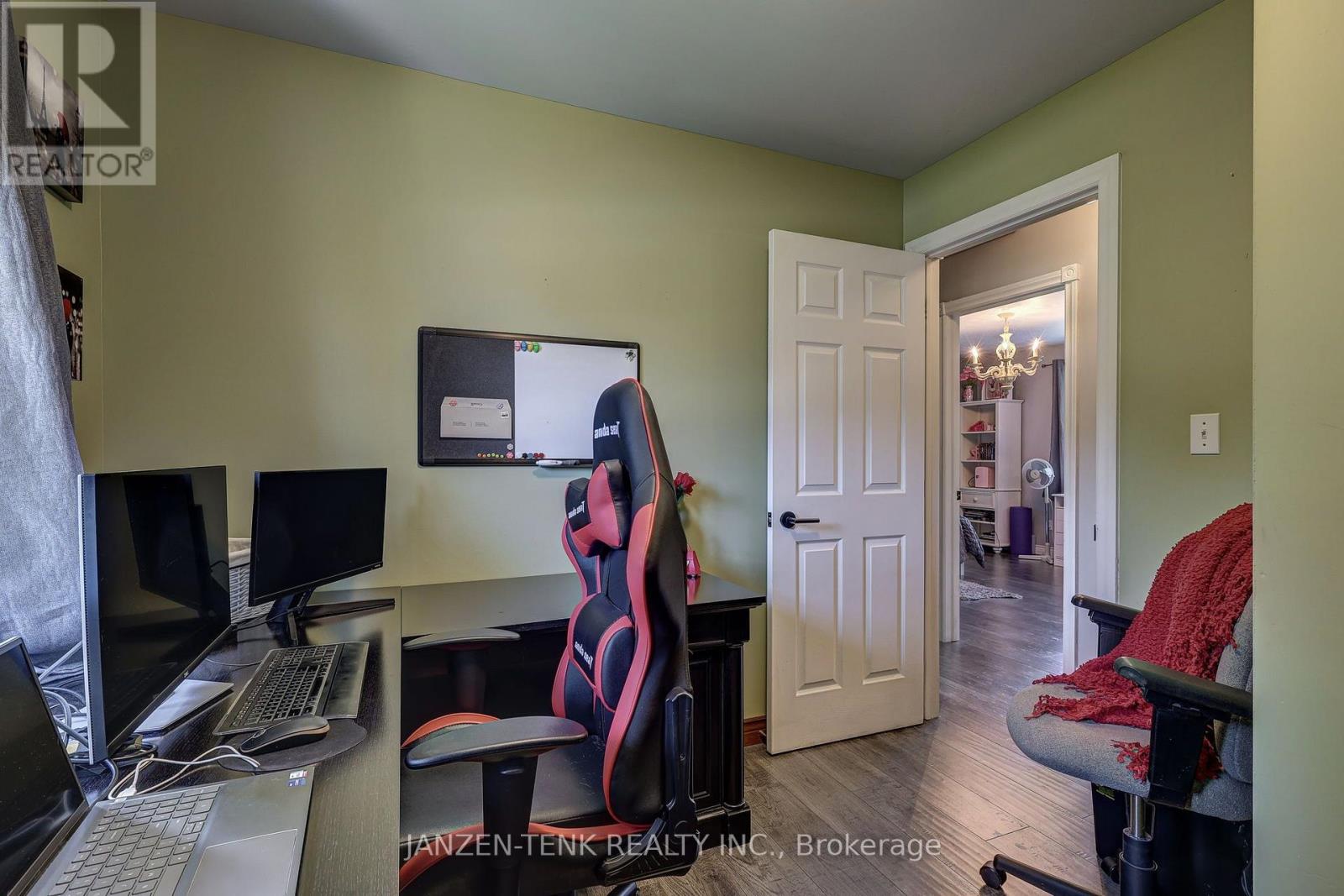 49988 Catherina Street, Malahide, Ontario  N5H 2R1 - Photo 15 - X13701304