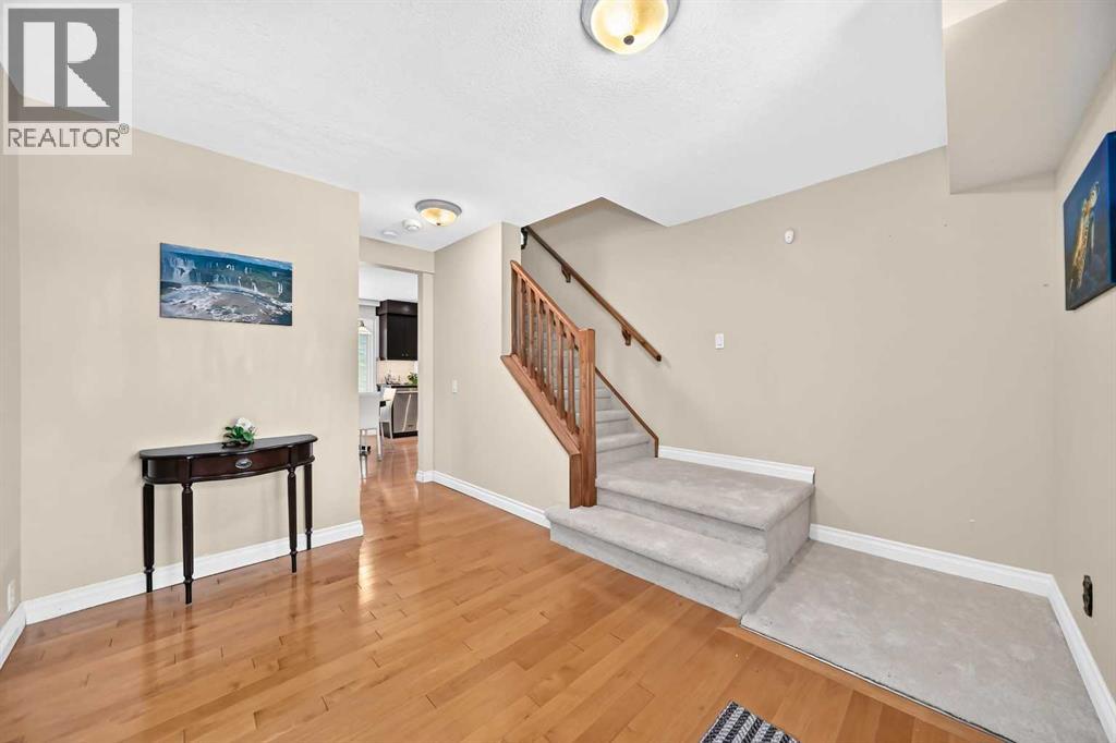 316 Parkland Way SE, Calgary, Alberta  T2J 4L2 - Photo 7 - A2323622