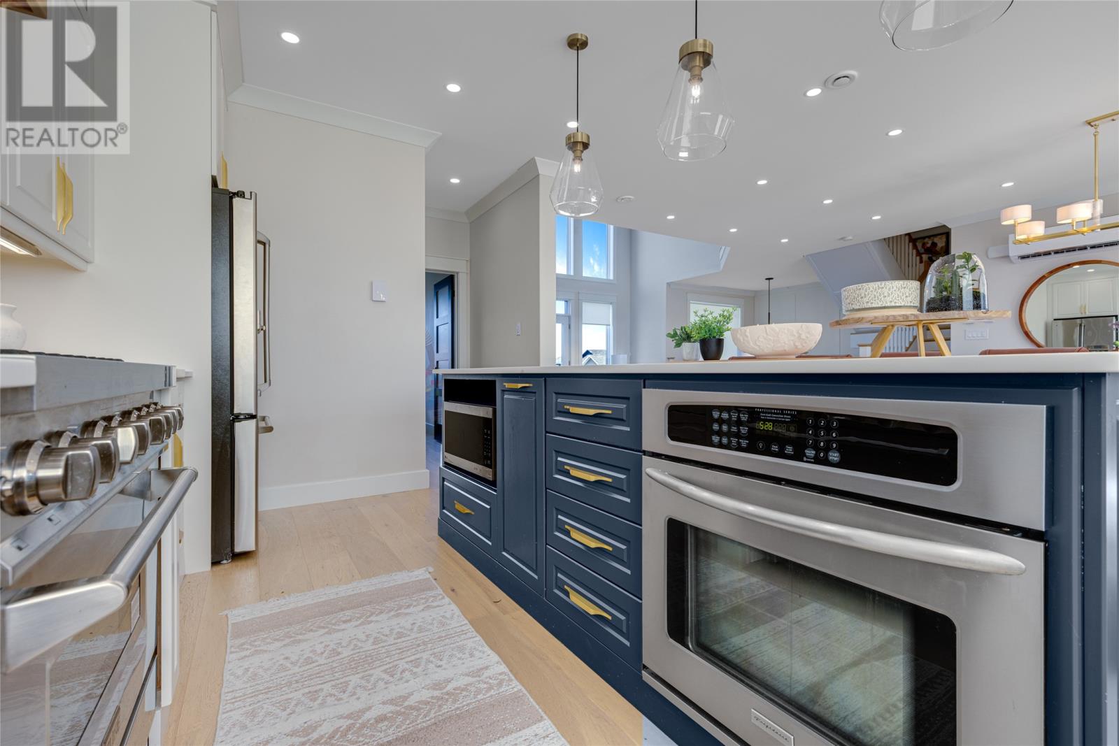 1 Ozark Place, St. John's — photo 17