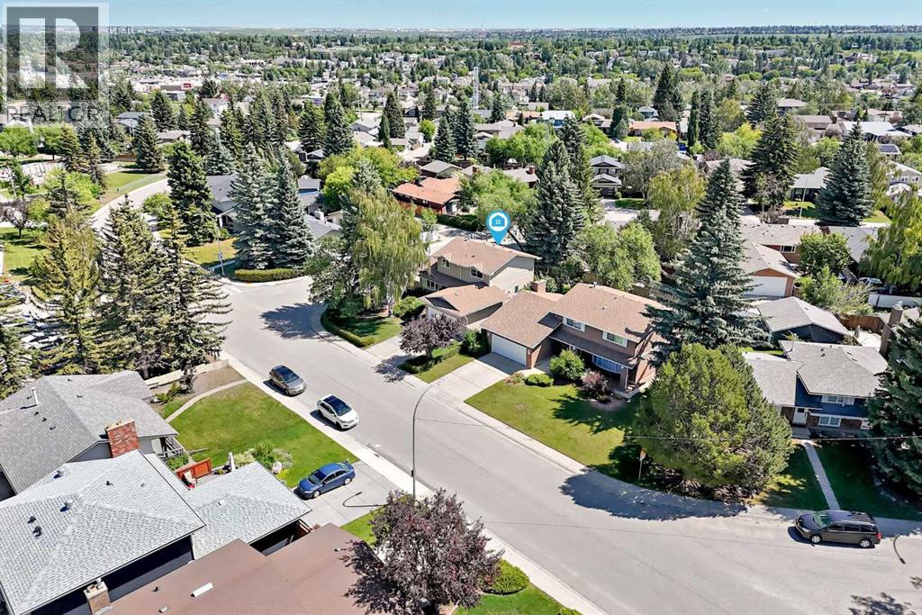 316 Parkland Way SE, Calgary, Alberta  T2J 4L2 - Photo 4 - A2323622
