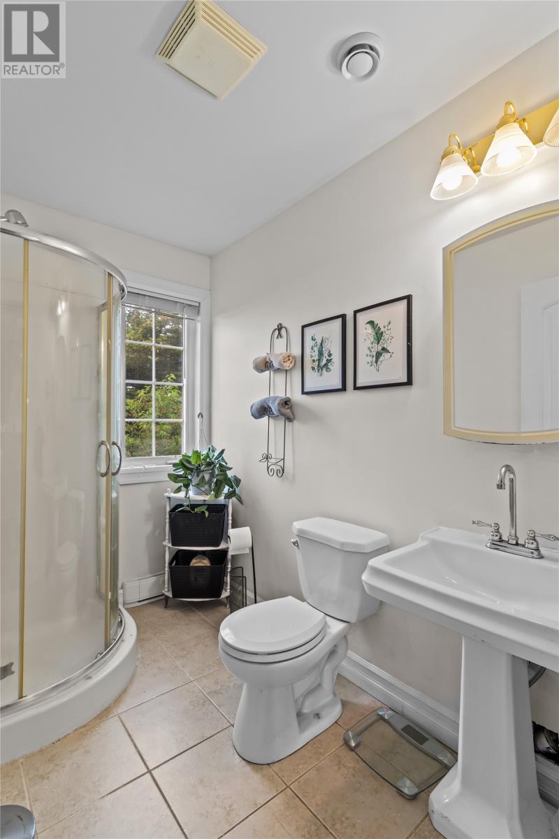 121 Linegar Avenue, St. John's — photo 18