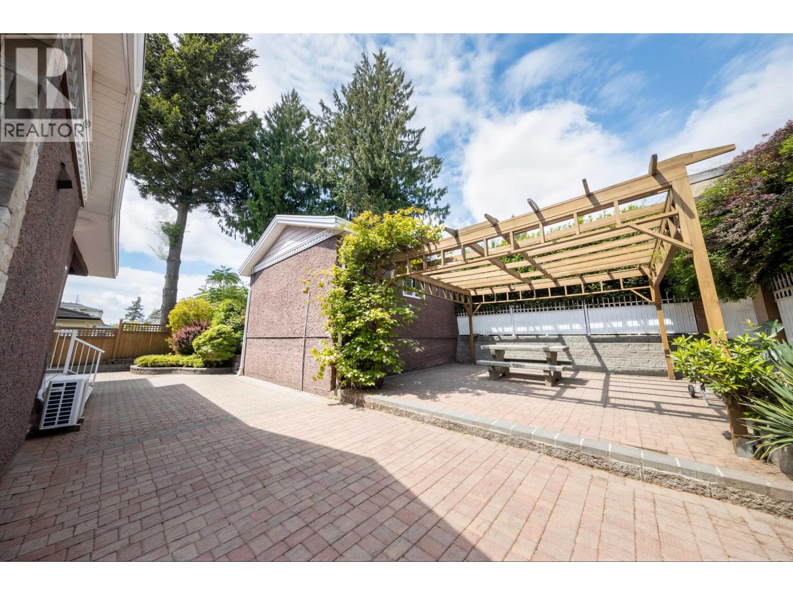 6087 Mckee Street, Burnaby, British Columbia V5J 2V6 - Photo 28 - R3157597