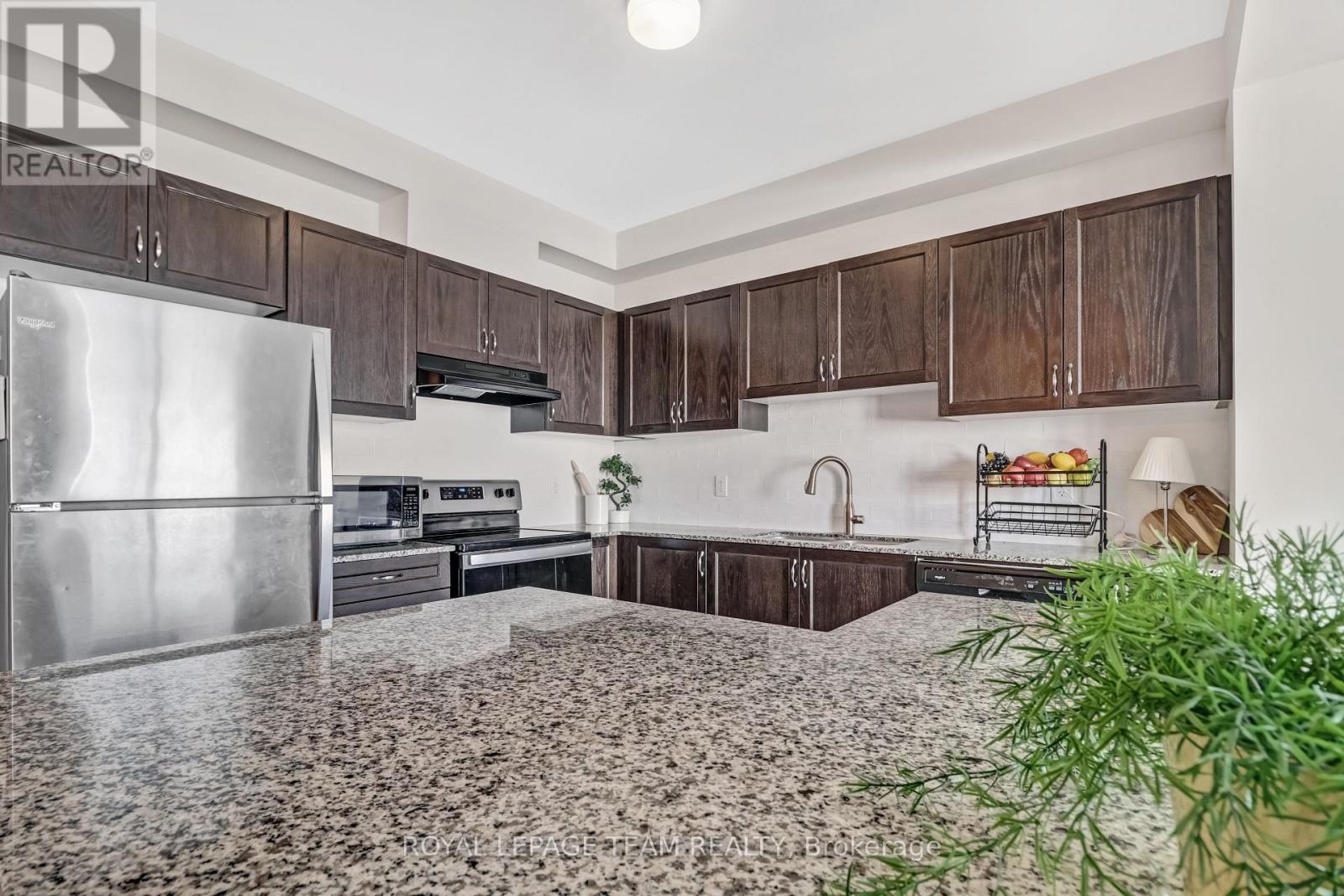 770 Brittanic Road, Ottawa, Ontario  K2V 0R5 - Photo 9 - X13701140