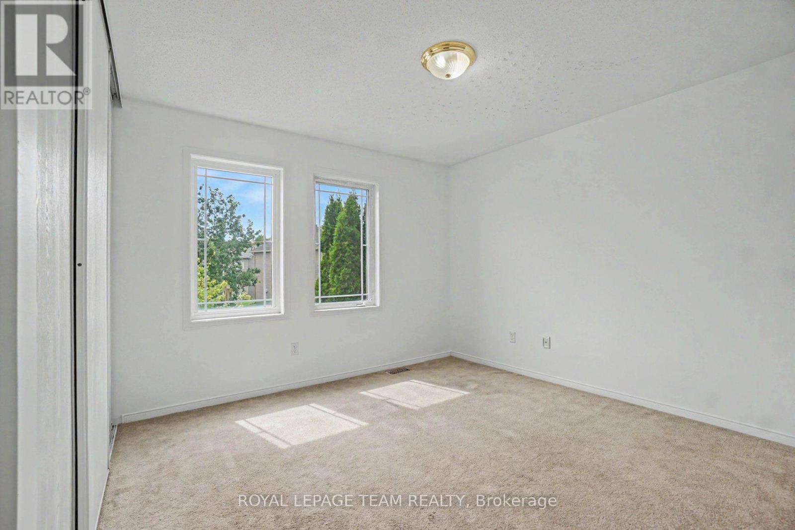 13 Stoneleigh Street, Ottawa, Ontario  K2G 7A2 - Photo 24 - X13701168