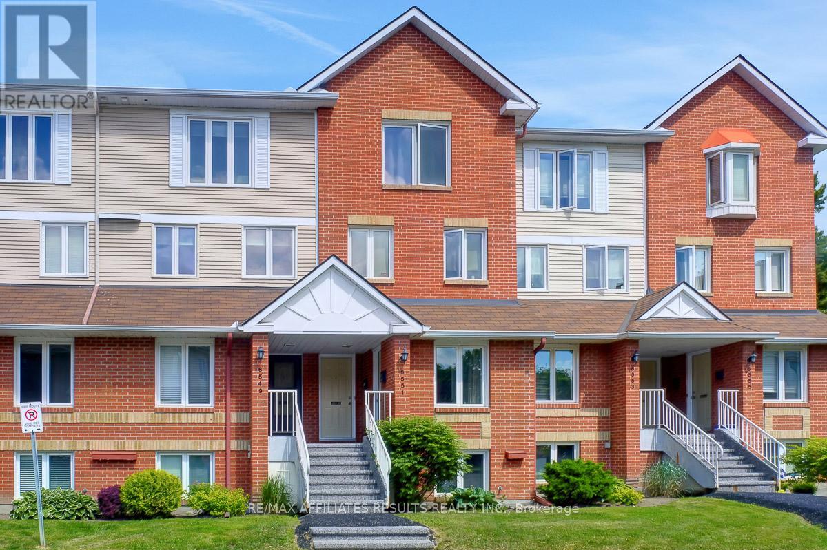 6549b - 6549 Bilberry Drive, Ottawa, Ontario  K1C 4N4 - Photo 2 - X13701212
