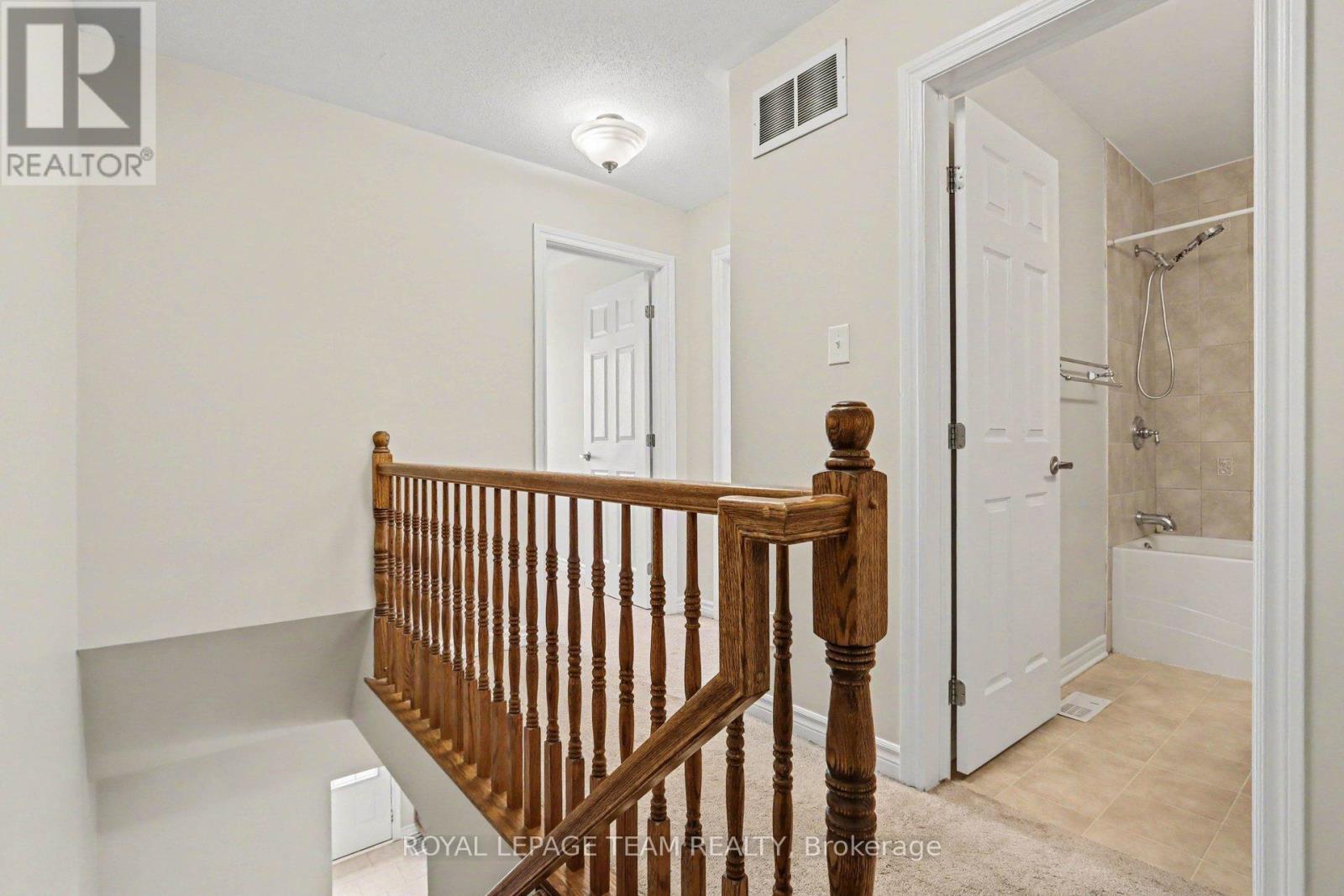 2100 Madrid Avenue, Ottawa, Ontario  K2J 0K4 - Photo 22 - X13701226