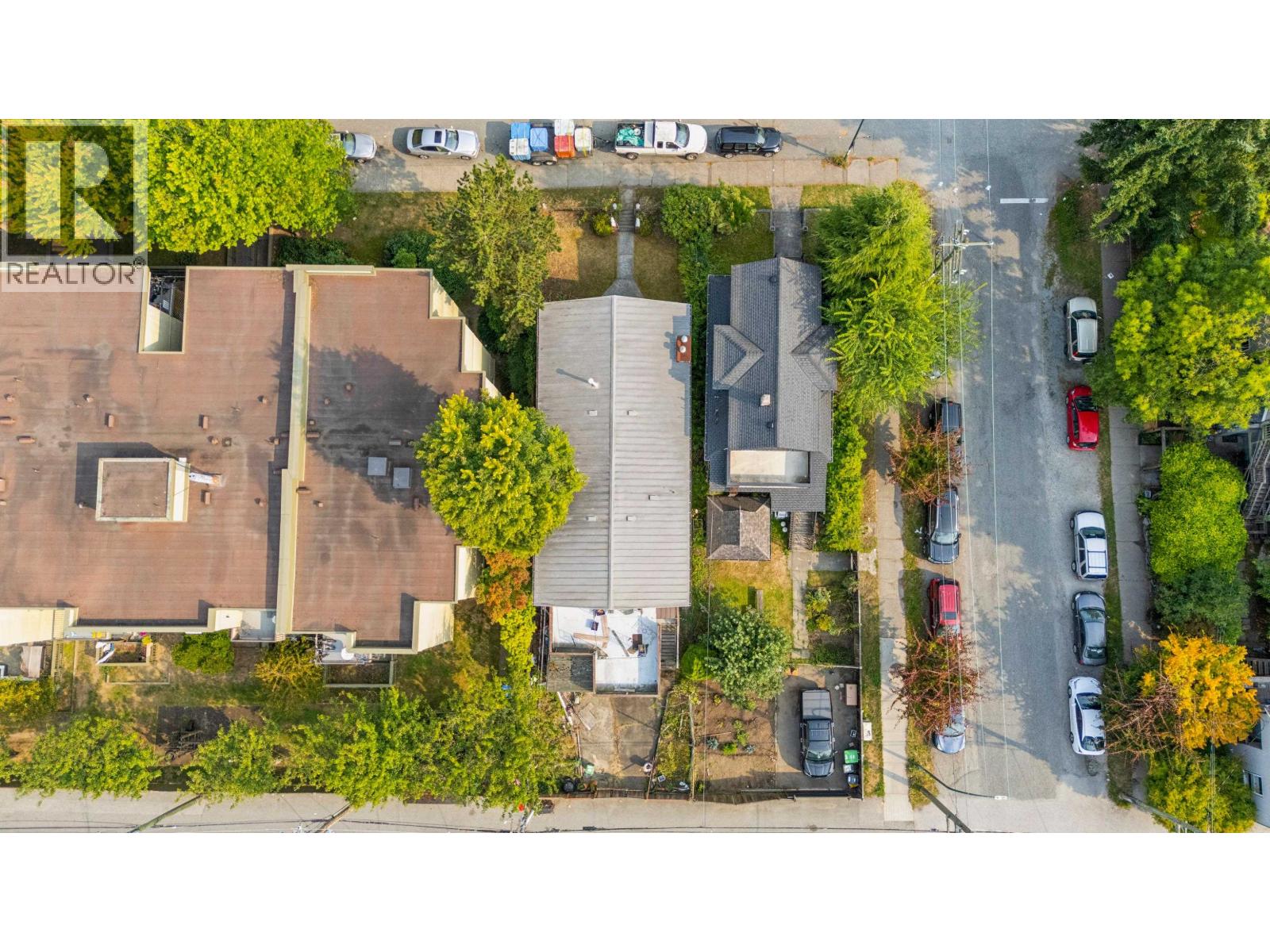 1546 Adanac Street, Vancouver, British Columbia  V5L 2C5 - Photo 10 - R3157844