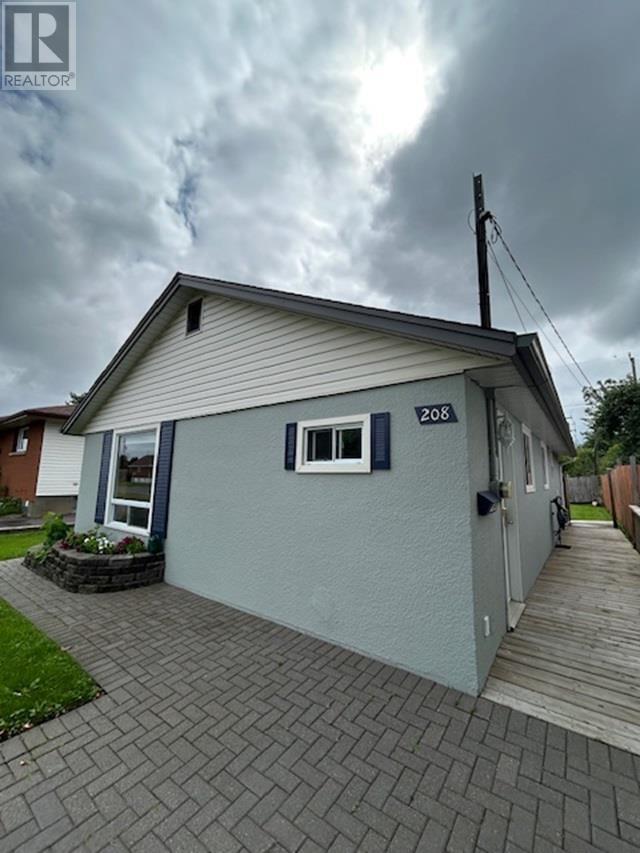 208 Gordon St, Thunder Bay, Ontario  P7E 4T3 - Photo 21 - TB2602464