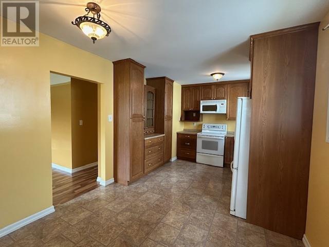 208 Gordon St, Thunder Bay, Ontario  P7E 4T3 - Photo 5 - TB2602464