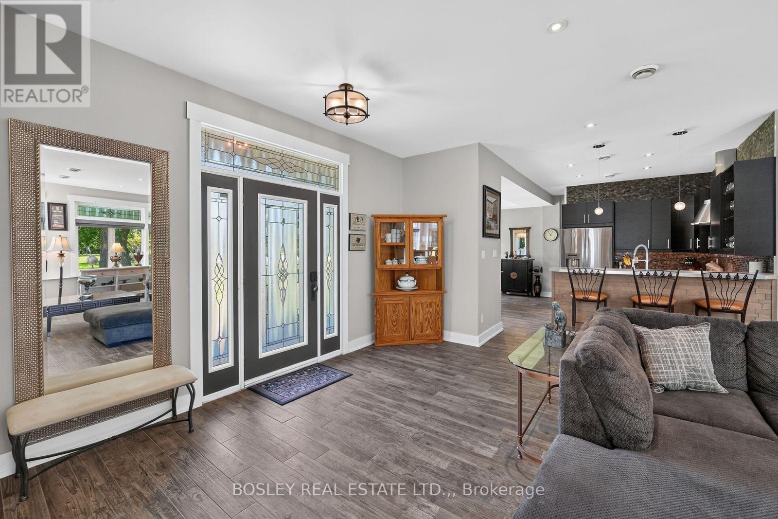 1073 Concession 2 Road, Niagara-On-The-Lake, Ontario  L0S 1J0 - Photo 4 - X13701224