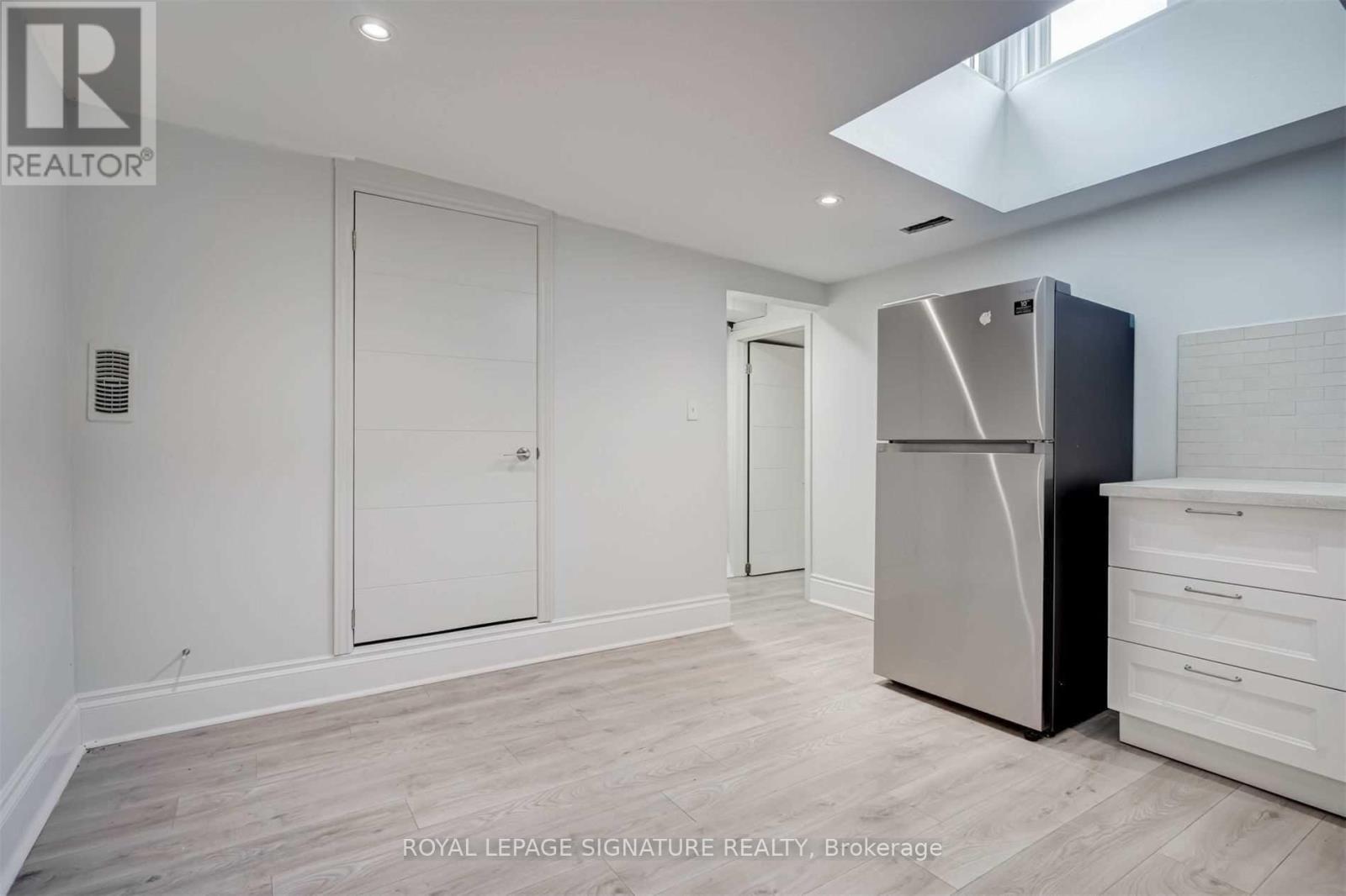 604a Queen Street W, Toronto, Ontario  M6J 1E3 - Photo 3 - C13701152