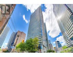 3305 - 37 GROSVENOR STREET, Toronto, Ontario