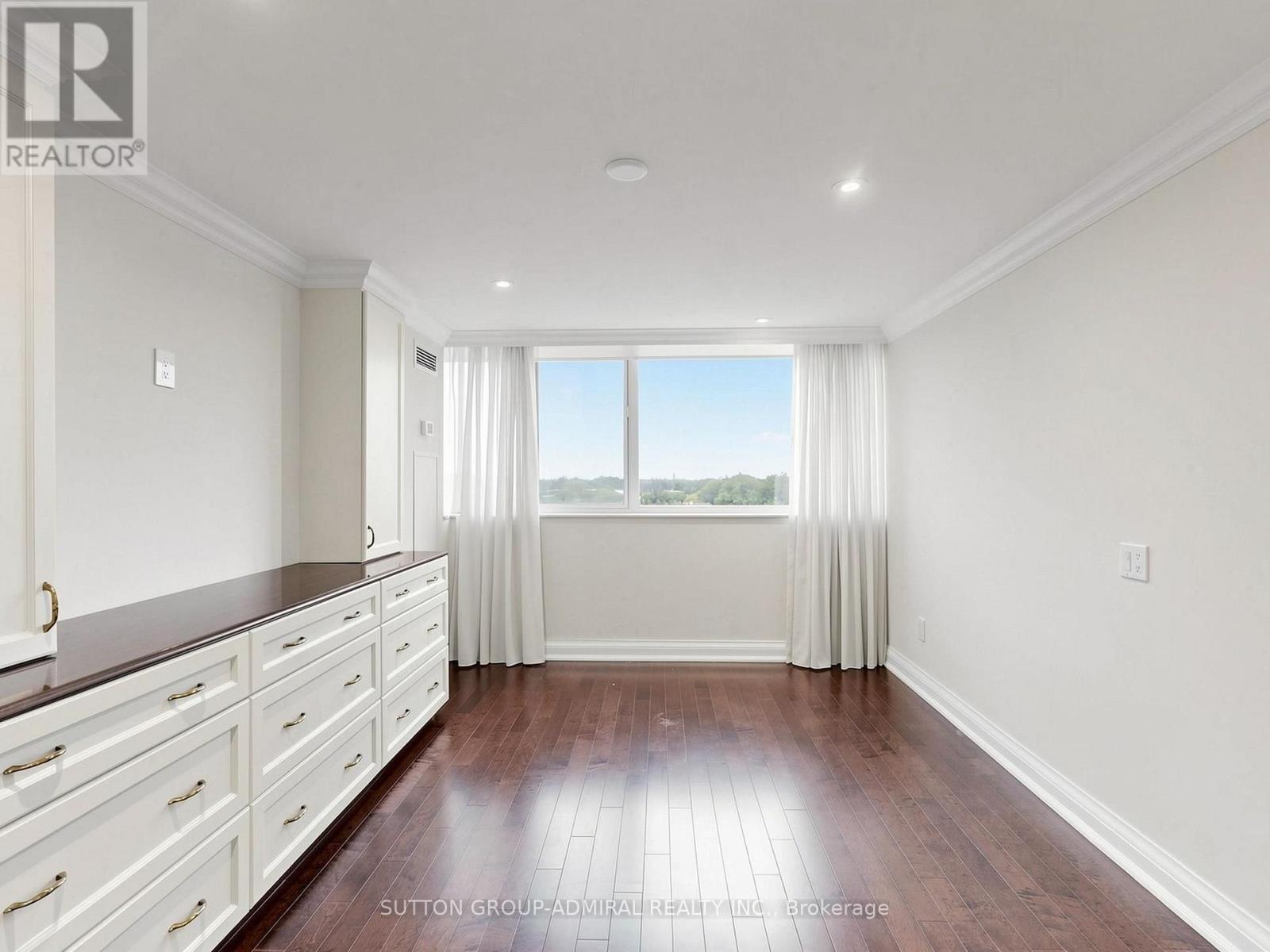 708 - 3000 Bathurst Street, Toronto, Ontario  M6B 3B4 - Photo 27 - C13701178