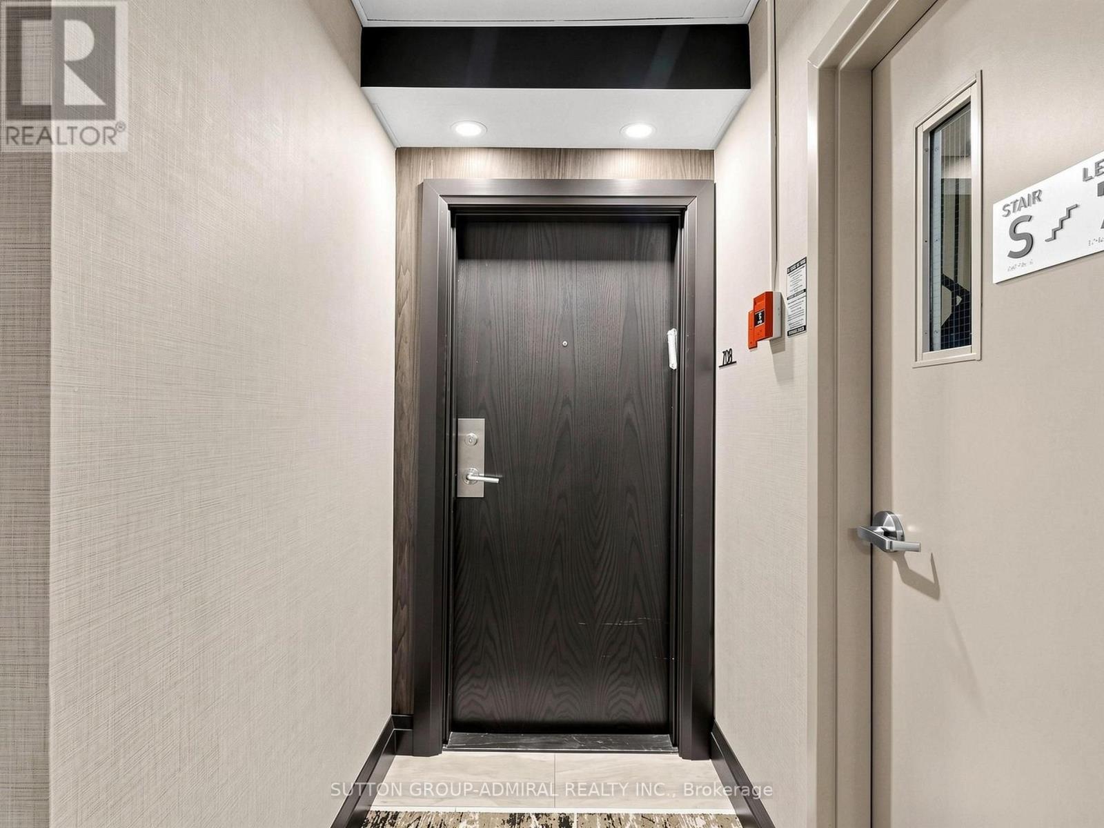 708 - 3000 Bathurst Street, Toronto, Ontario  M6B 3B4 - Photo 7 - C13701178