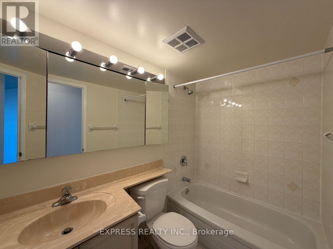 Lph07 - 39 Pemberton Avenue, Toronto, Ontario  M2M 4L6 - Photo 12 - C13701236