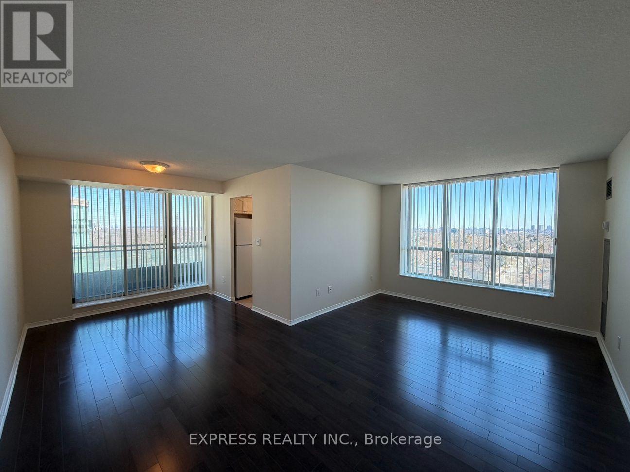 Lph07 - 39 Pemberton Avenue, Toronto, Ontario  M2M 4L6 - Photo 2 - C13701236