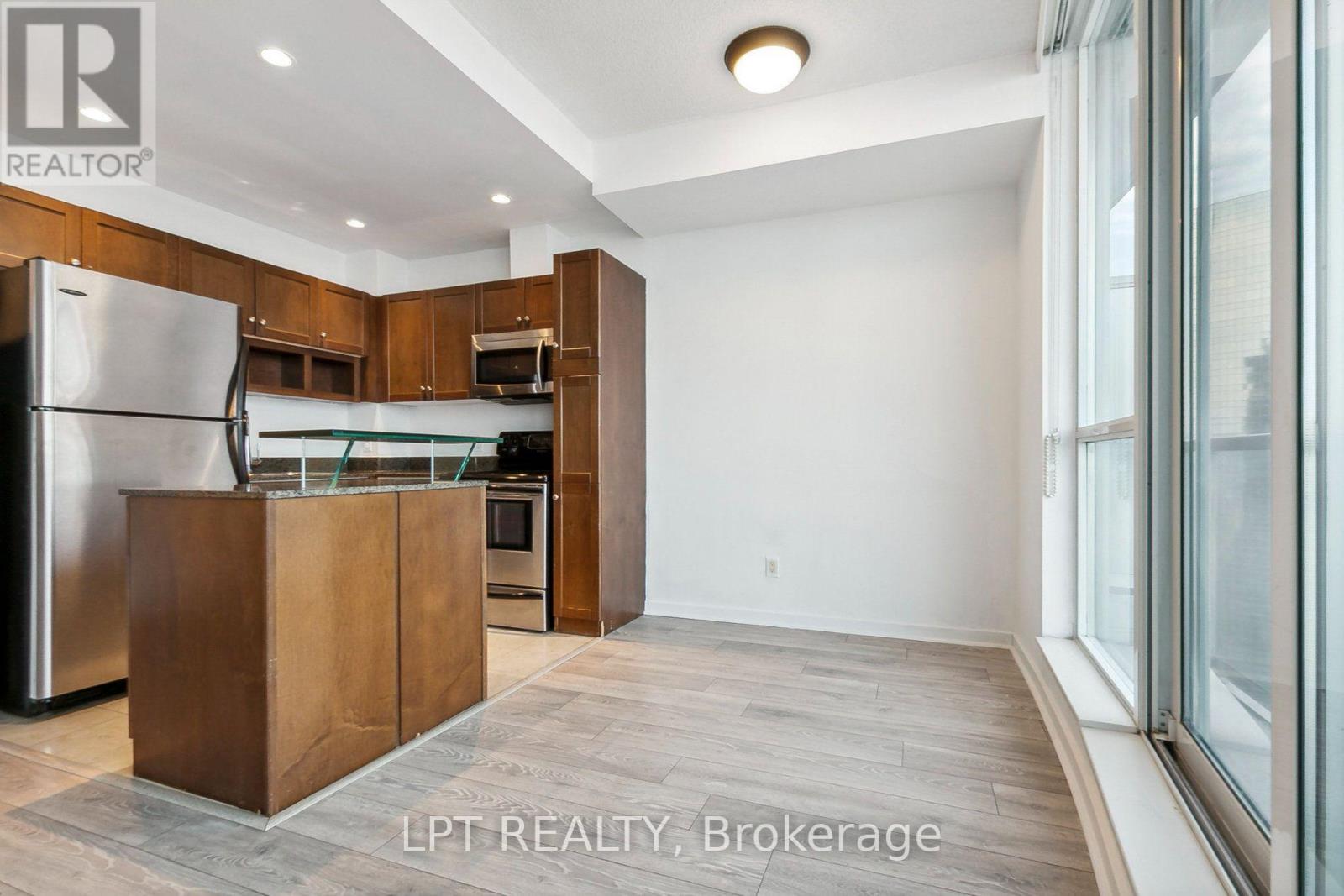 2604 - 208 Queens Quay W, Toronto, Ontario  M5J 2Y5 - Photo 9 - C13701270