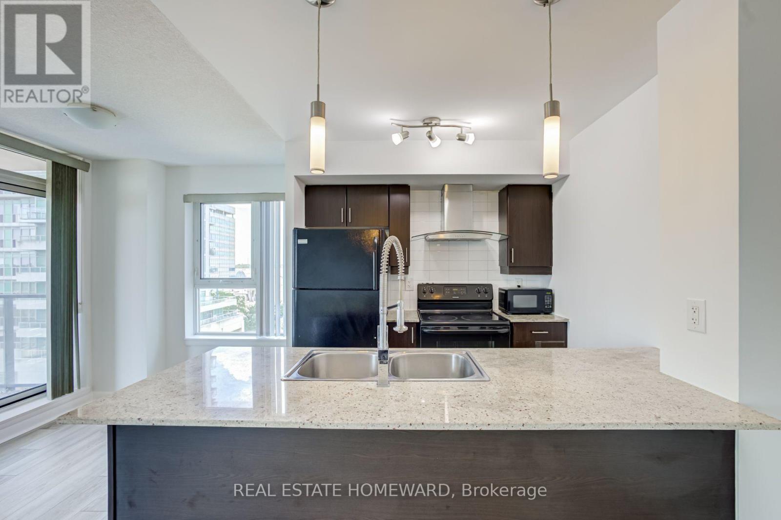 810 - 25 Town Centre Court, Toronto, Ontario  M1P 0B4 - Photo 13 - E13701154