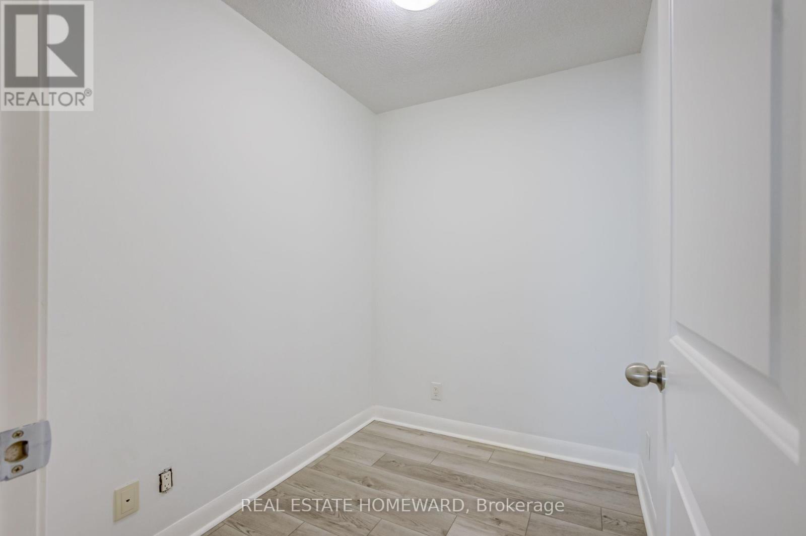 810 - 25 Town Centre Court, Toronto, Ontario  M1P 0B4 - Photo 37 - E13701154