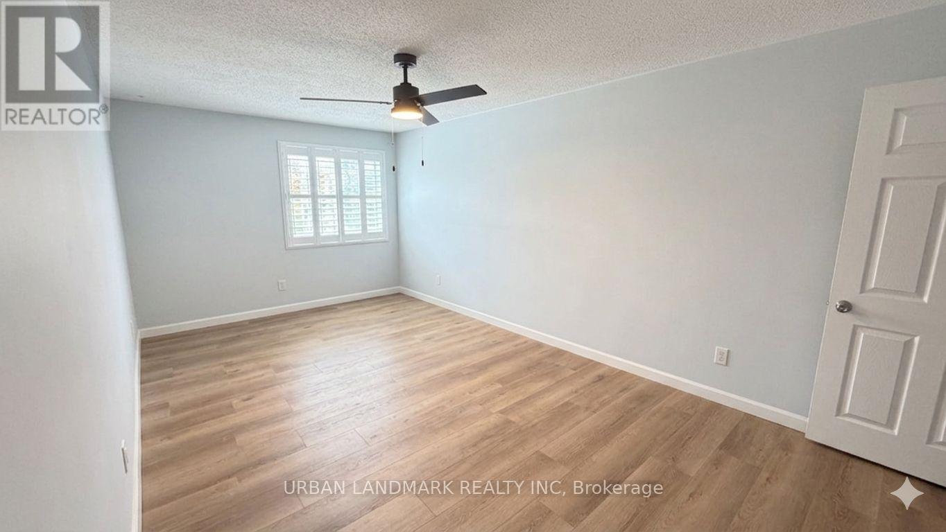 201 - 131 Taunton Road E, Oshawa, Ontario  L1G 3T8 - Photo 11 - E13701160