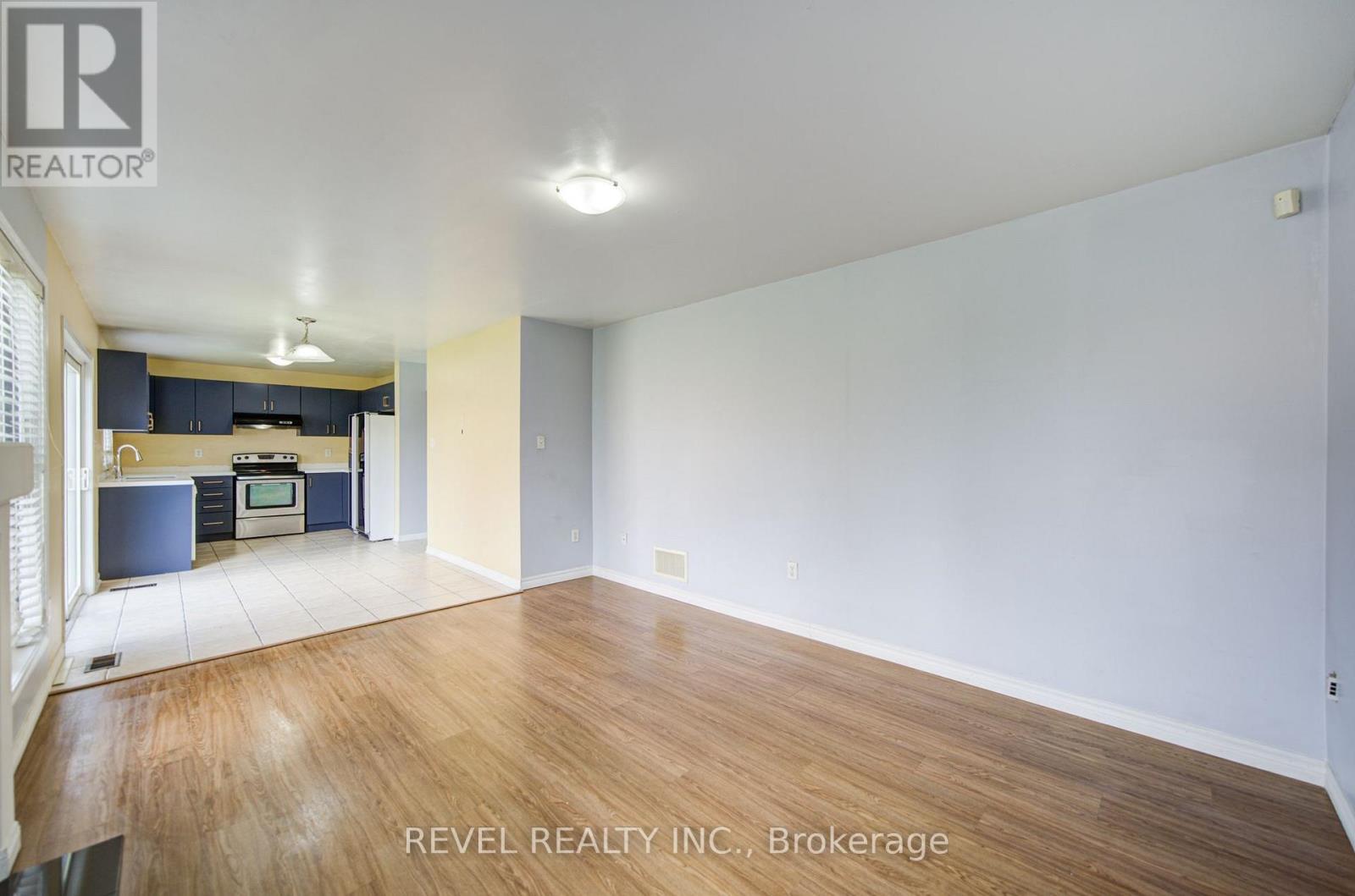 112 Rouge River Drive, Toronto, Ontario  M1B 6G1 - Photo 15 - E13701252