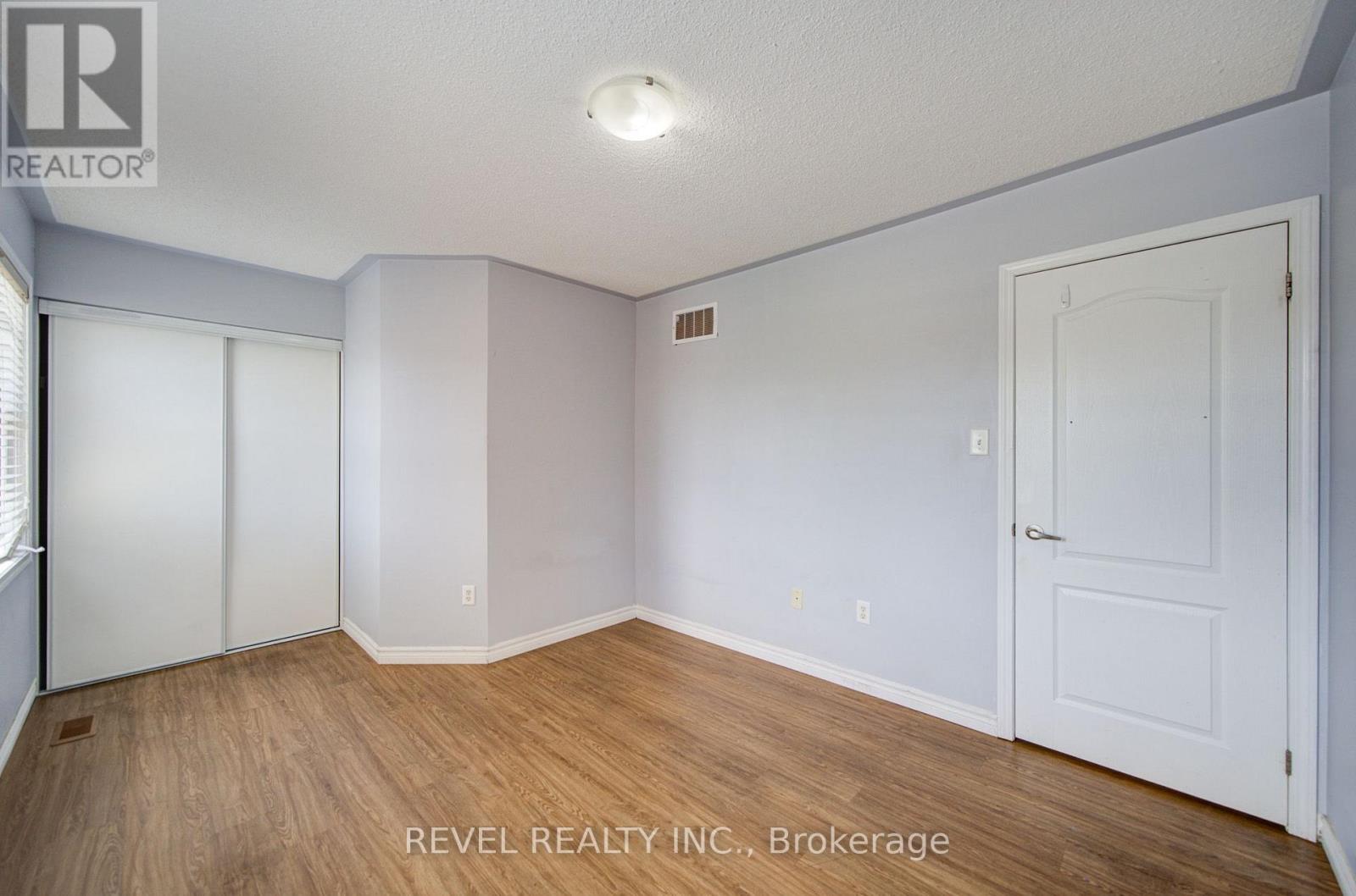 112 Rouge River Drive, Toronto, Ontario  M1B 6G1 - Photo 34 - E13701252