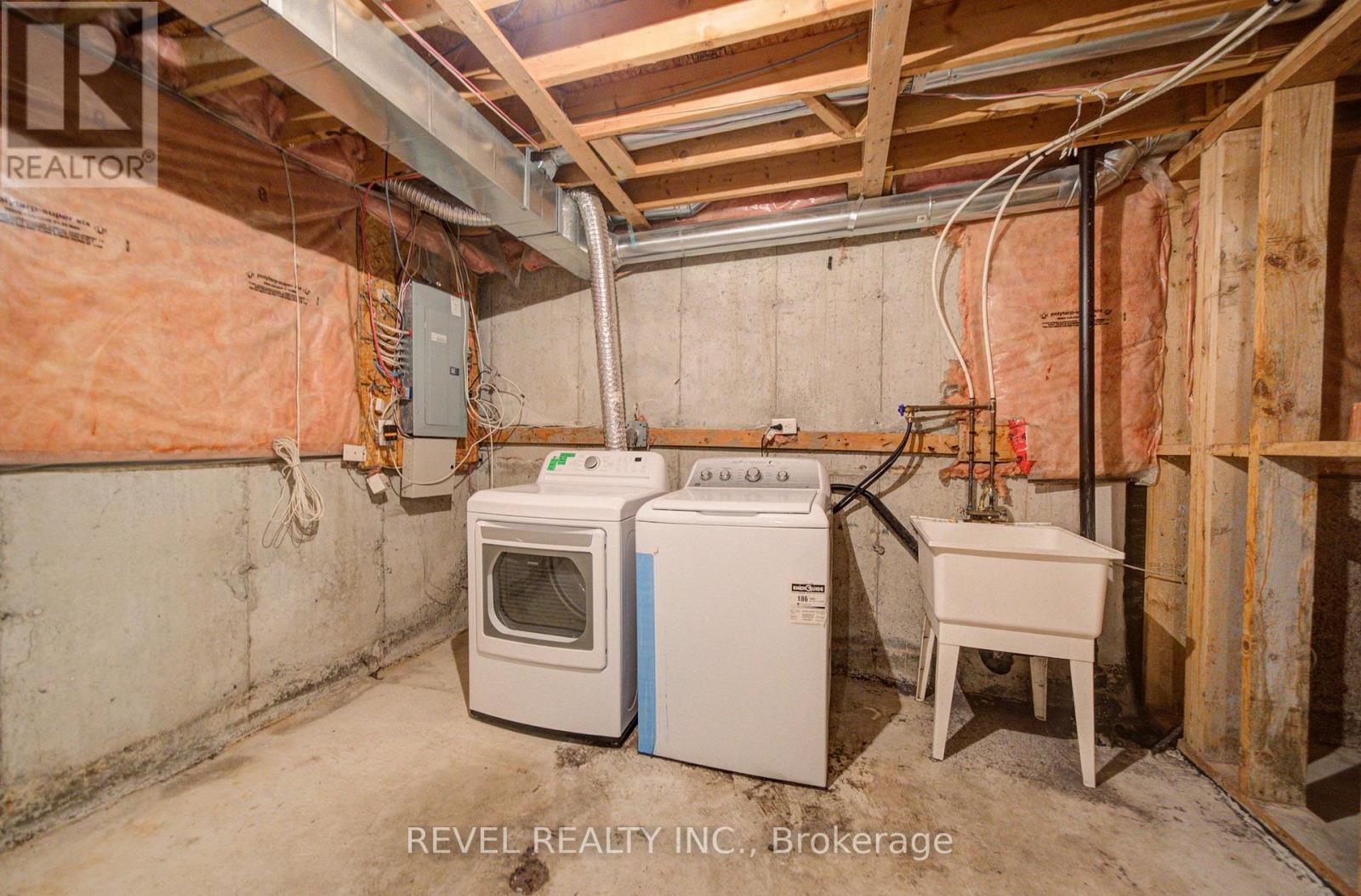 112 Rouge River Drive, Toronto, Ontario  M1B 6G1 - Photo 43 - E13701252