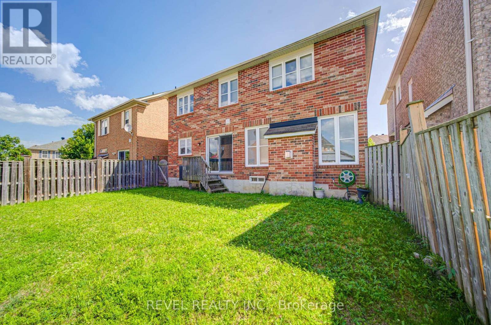 112 Rouge River Drive, Toronto, Ontario  M1B 6G1 - Photo 49 - E13701252