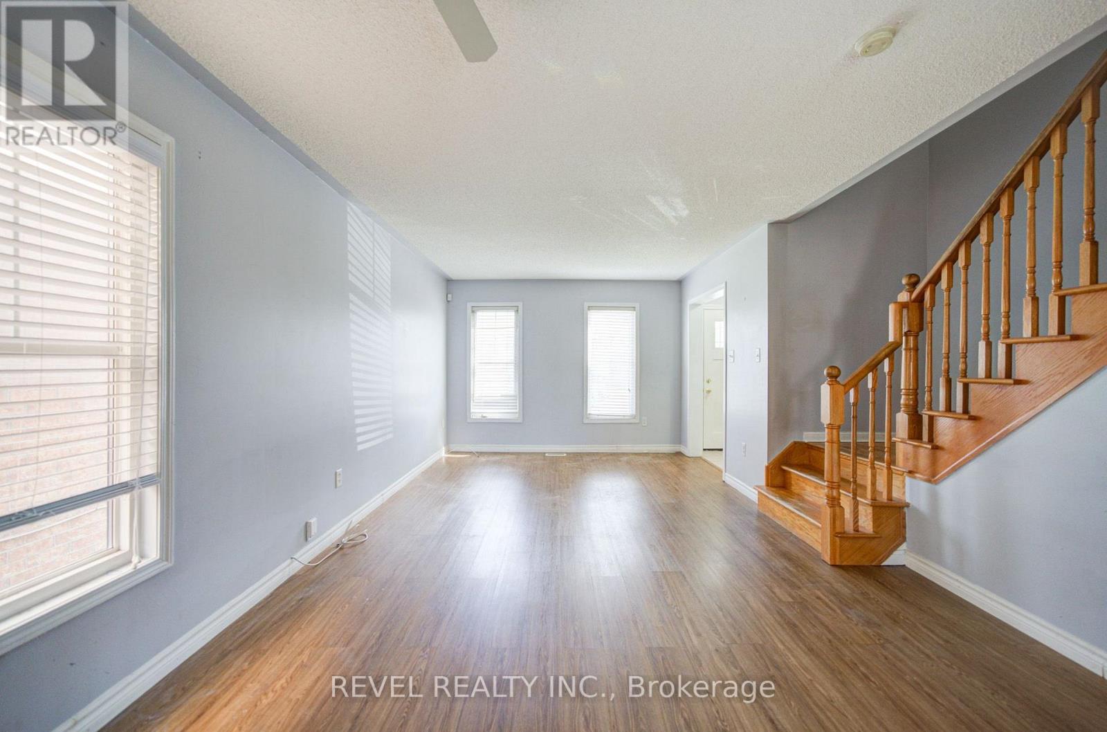 112 Rouge River Drive, Toronto, Ontario  M1B 6G1 - Photo 9 - E13701252