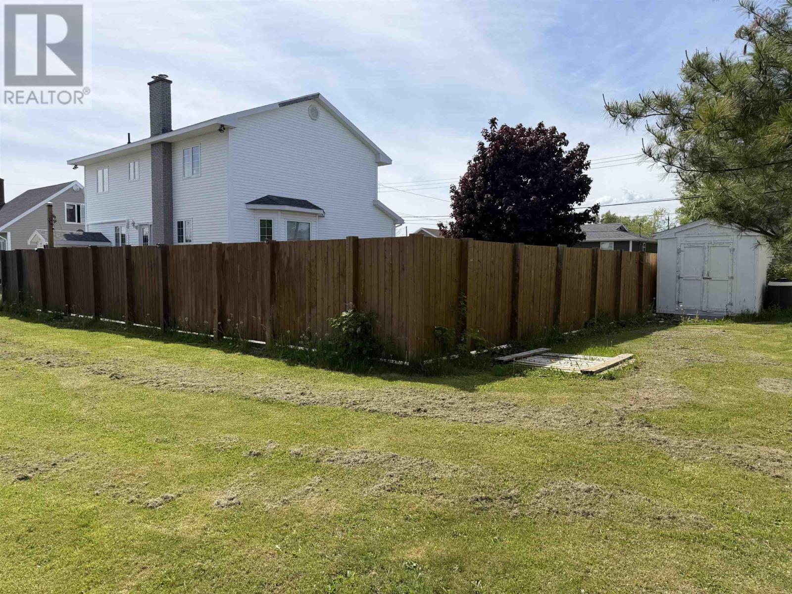348 Cartier Street, Sydney, Nova Scotia  B1P 4B8 - Photo 10 - 202615295