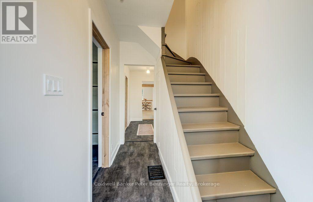 20 Elm Street, Brockton, Ontario  N0G 2V0 - Photo 5 - X13701220