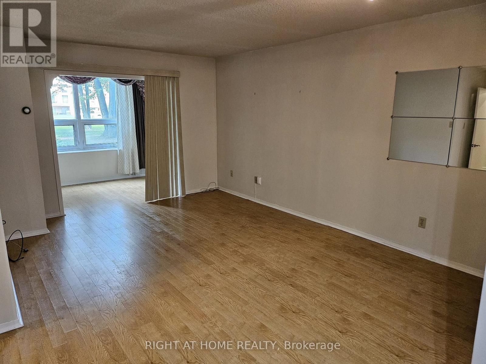 111 - 326 Major Mackenzie Drive E, Richmond Hill, Ontario  L4C 8T4 - Photo 14 - N13701136