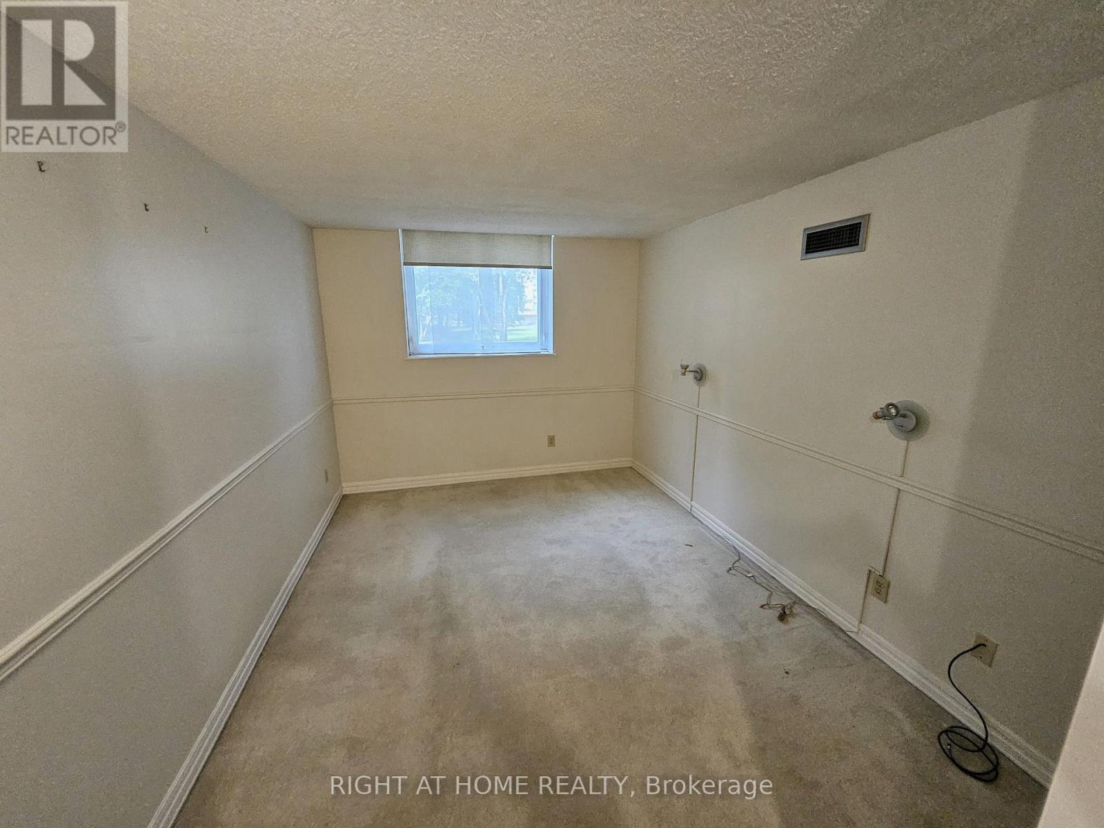 111 - 326 Major Mackenzie Drive E, Richmond Hill, Ontario  L4C 8T4 - Photo 17 - N13701136