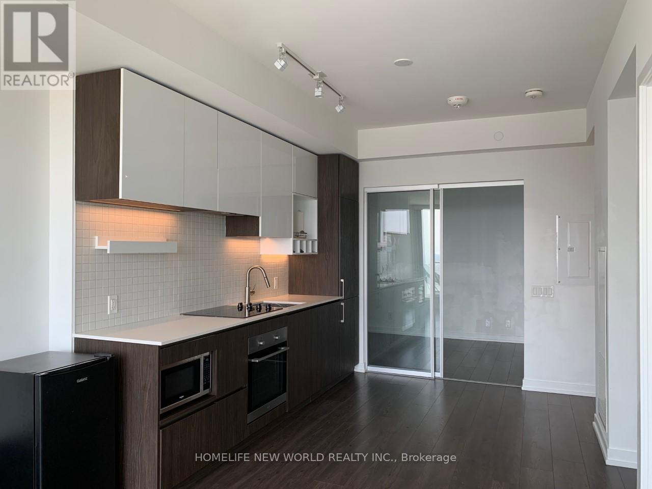 4605 - 5 Buttermill Avenue, Vaughan, Ontario  L4K 0J5 - Photo 4 - N13701184