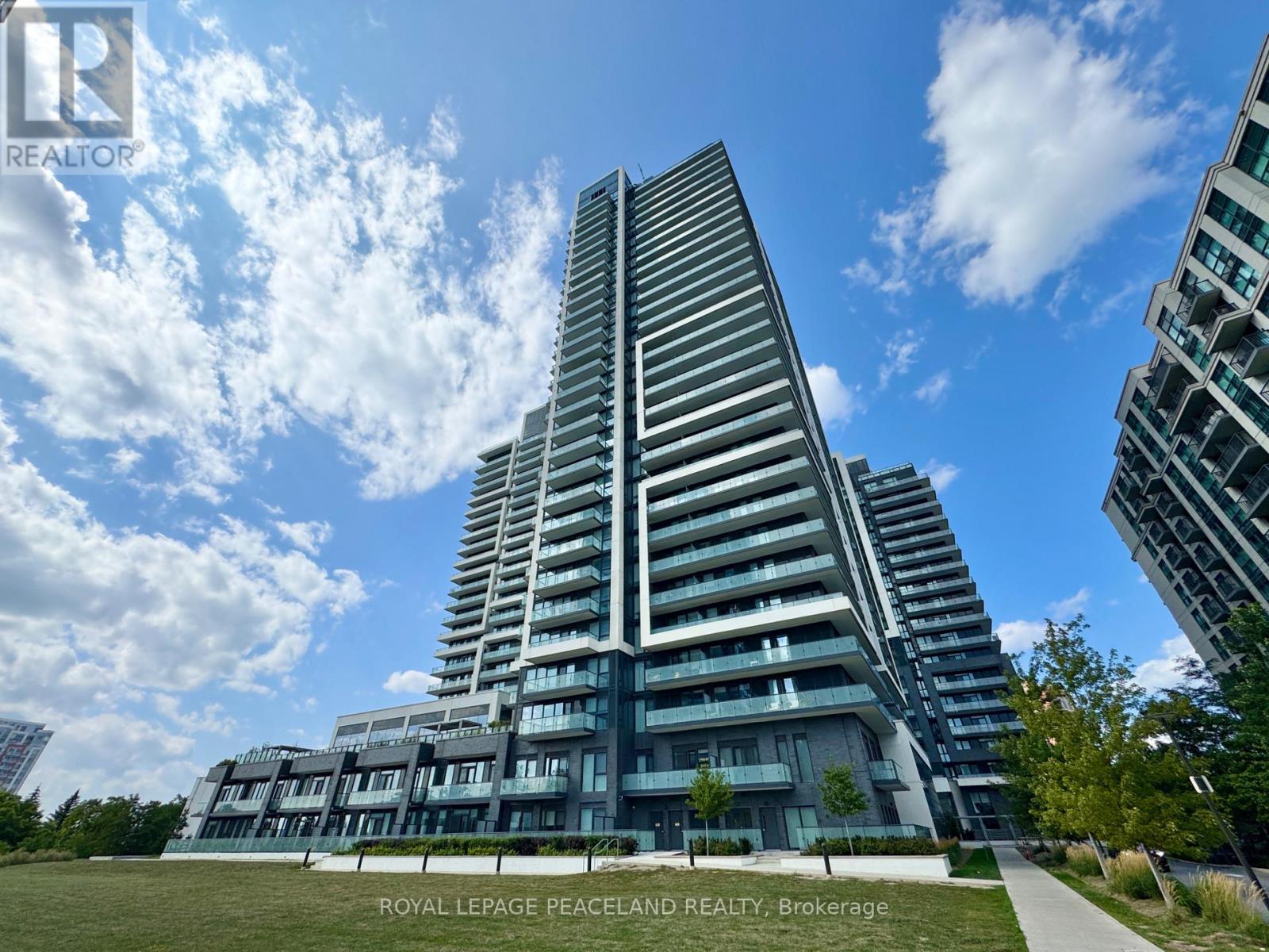 2806 - 105 Oneida Crescent, Richmond Hill, Ontario  L4B 0H6 - Photo 2 - N13701294