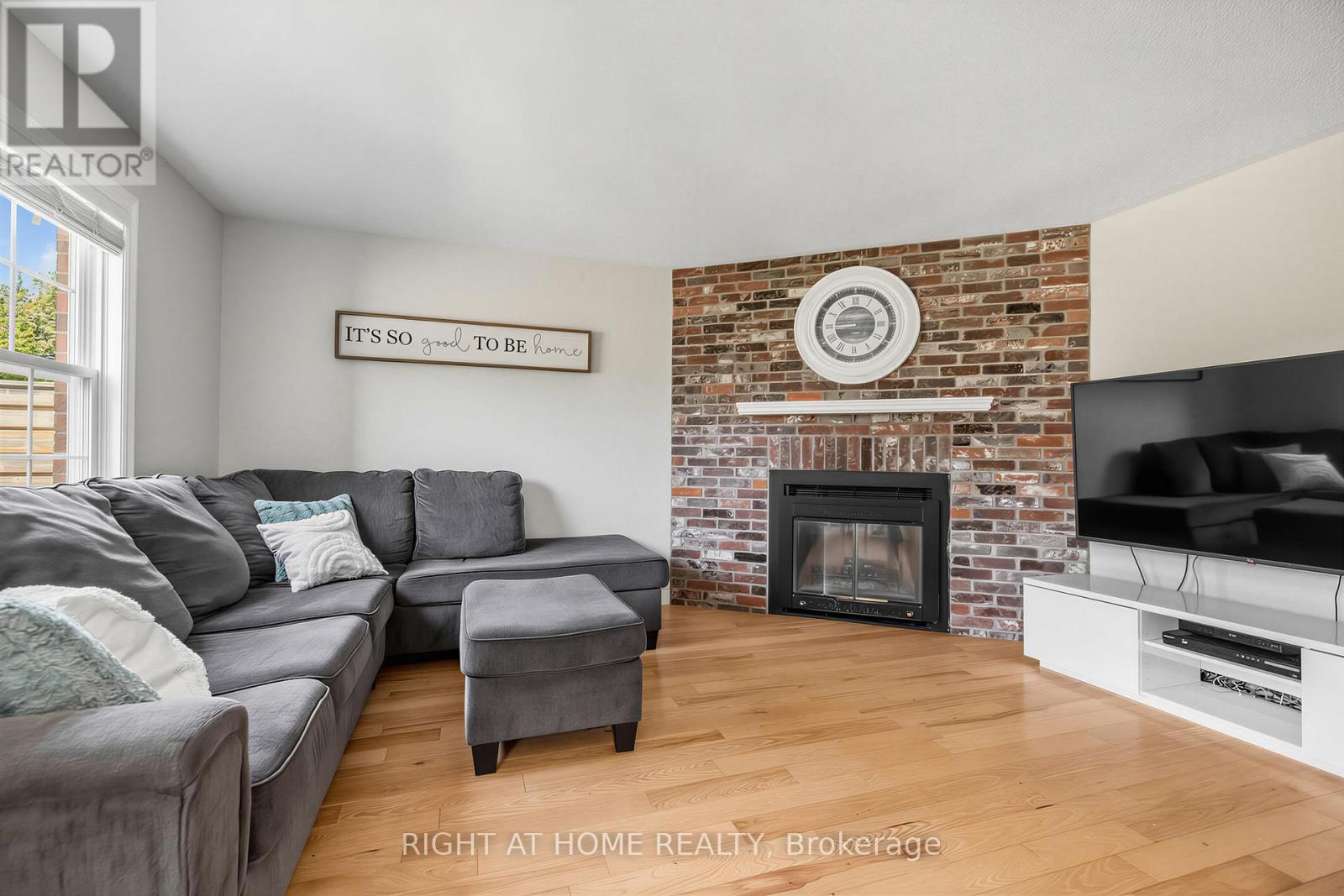 2114 Hughes Drive, Innisfil, Ontario  L0L 1R0 - Photo 15 - N13701296