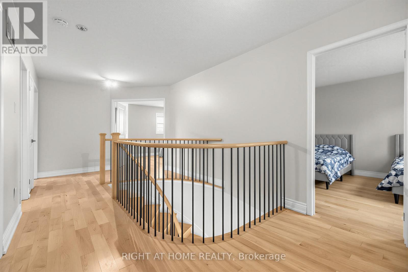 2114 Hughes Drive, Innisfil, Ontario  L0L 1R0 - Photo 25 - N13701296