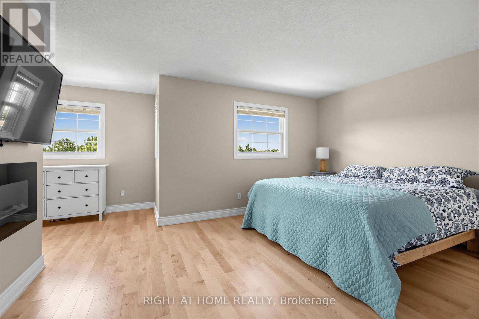 2114 Hughes Drive, Innisfil, Ontario  L0L 1R0 - Photo 26 - N13701296