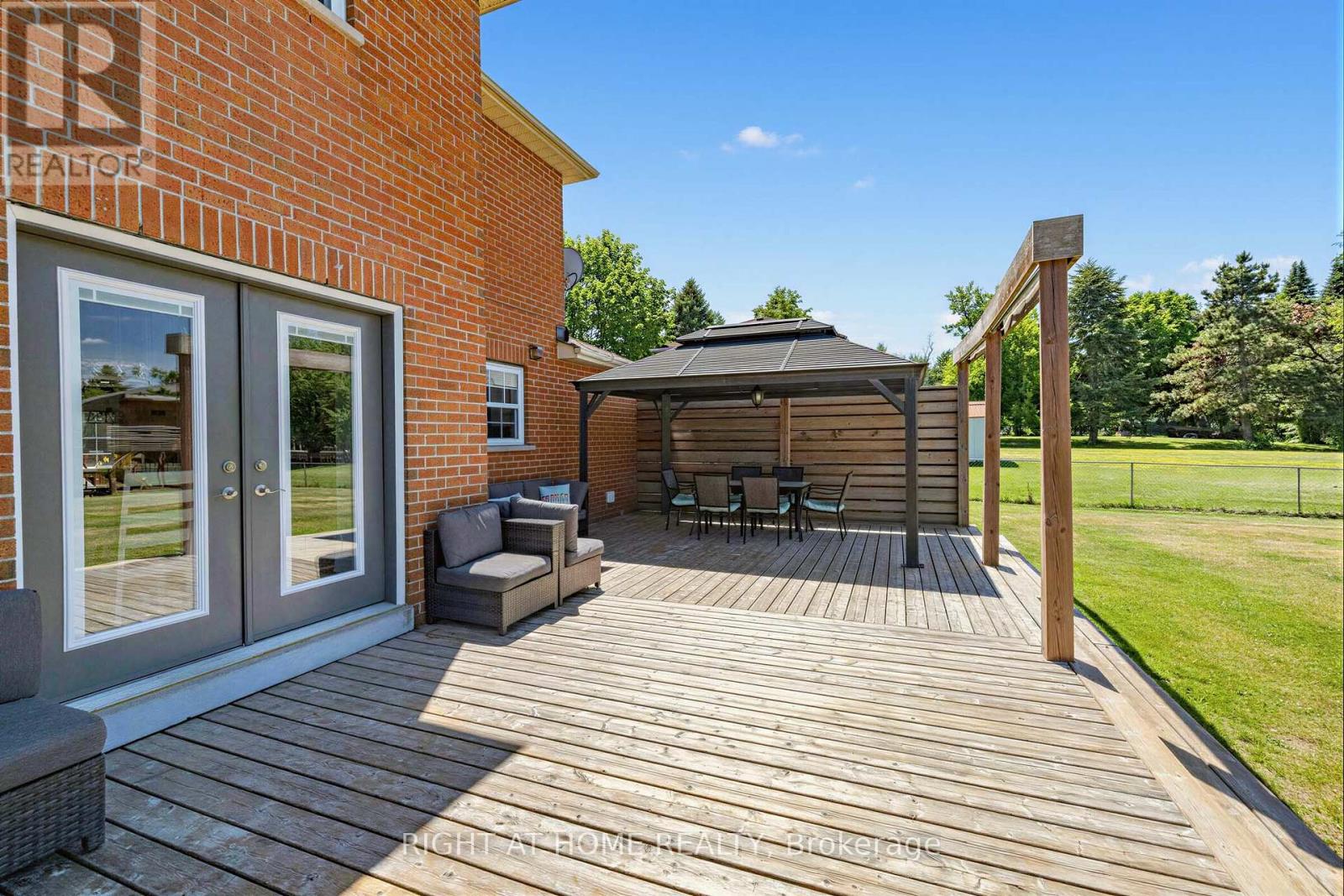 2114 Hughes Drive, Innisfil, Ontario  L0L 1R0 - Photo 33 - N13701296