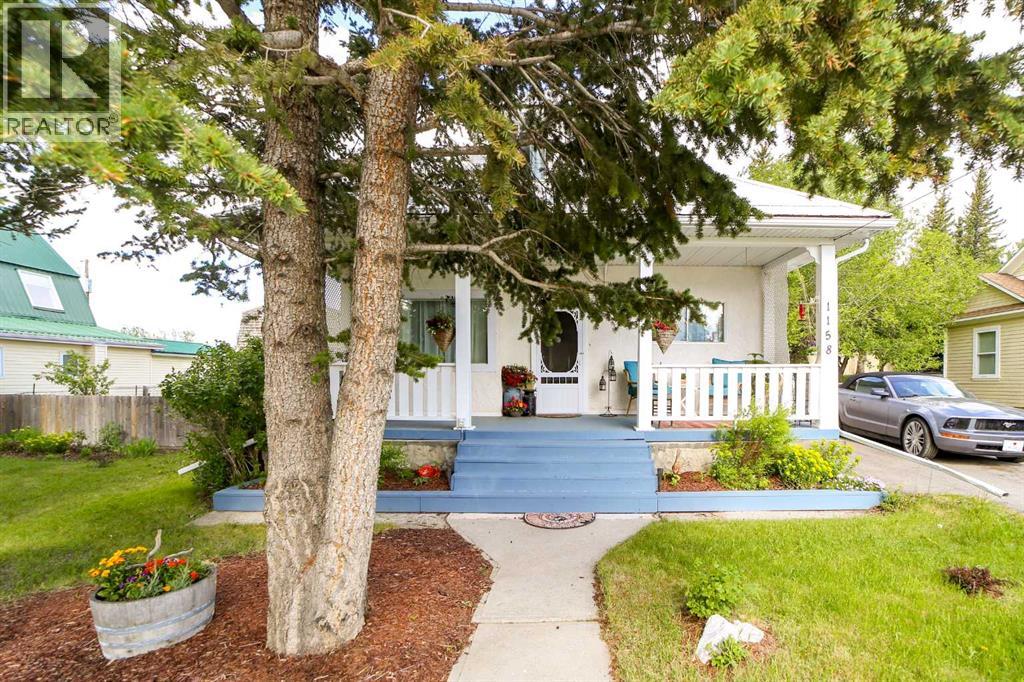 1158 Albert Avenue, Pincher Creek, Alberta  T0K 1W0 - Photo 1 - A2291079