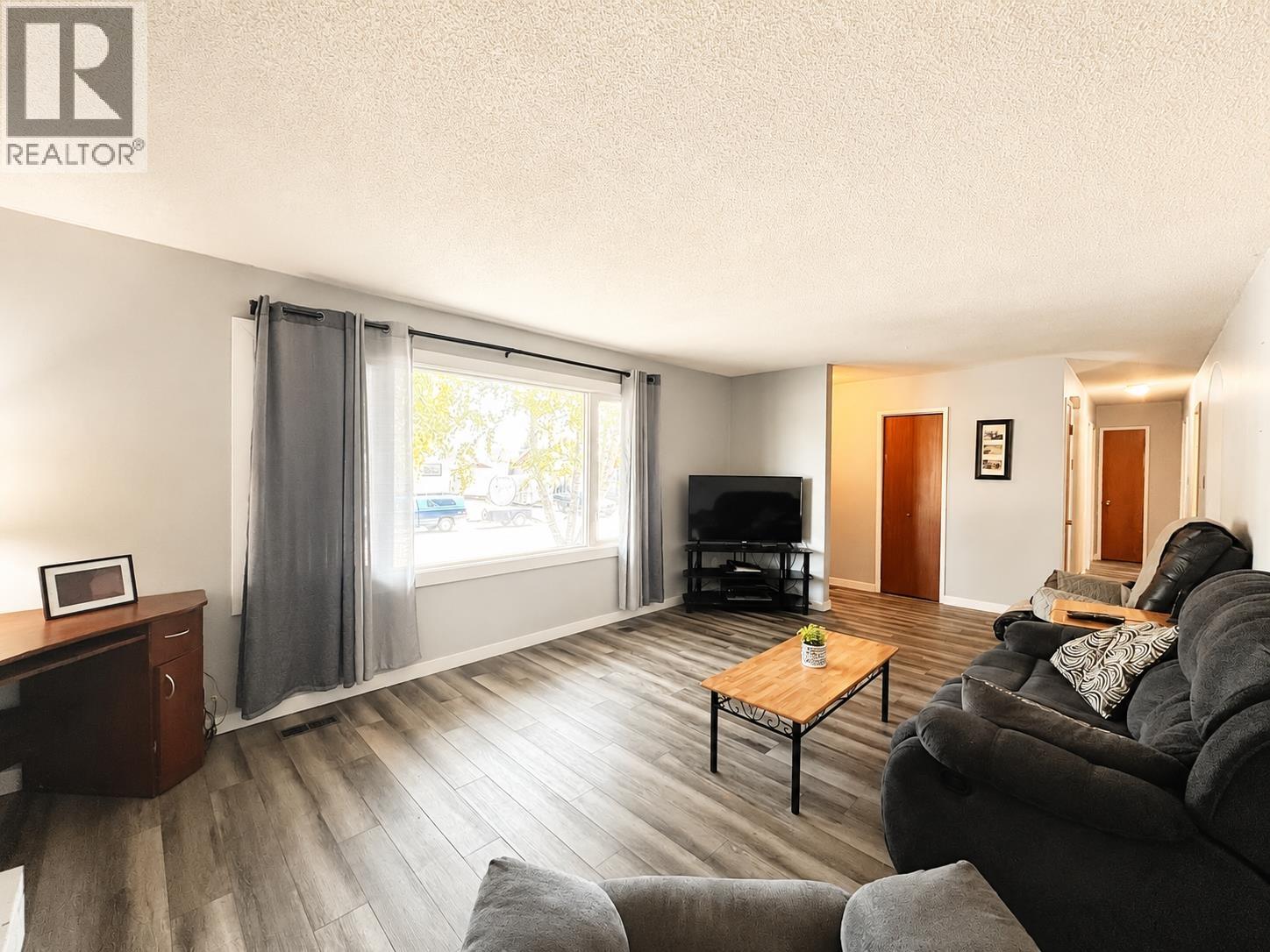 155 Taluk Crescent, Fraser Lake, British Columbia  V0J 1S0 - Photo 9 - R3157794