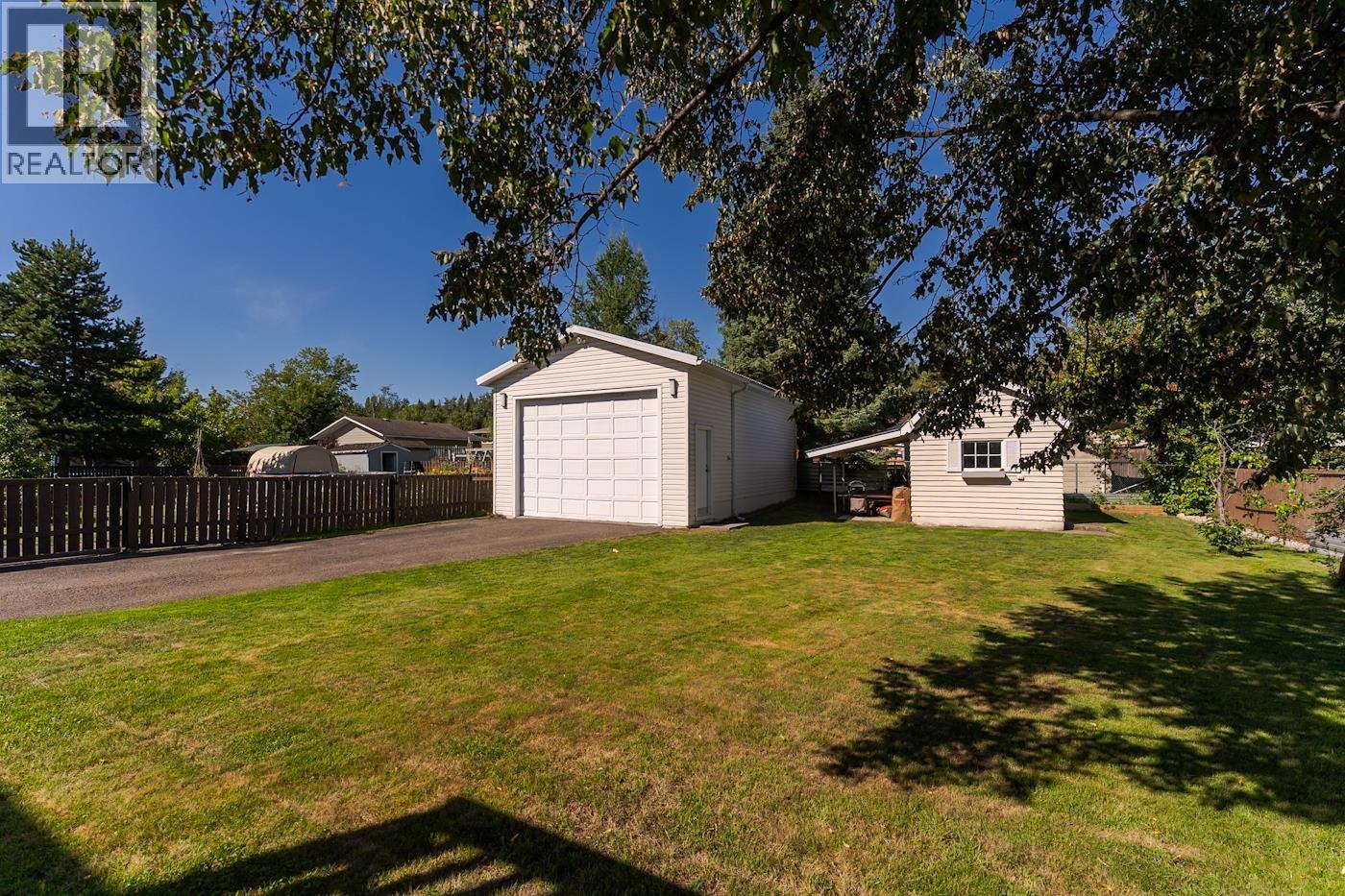 5807 Oxford Drive, Prince George, British Columbia  V2N 2E5 - Photo 37 - R3157816